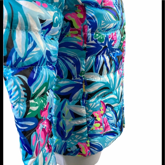Lilly Pulitzer Marilee Reversible Puffer Jacket Maldives Hype It Up - Picture 11 of 11
